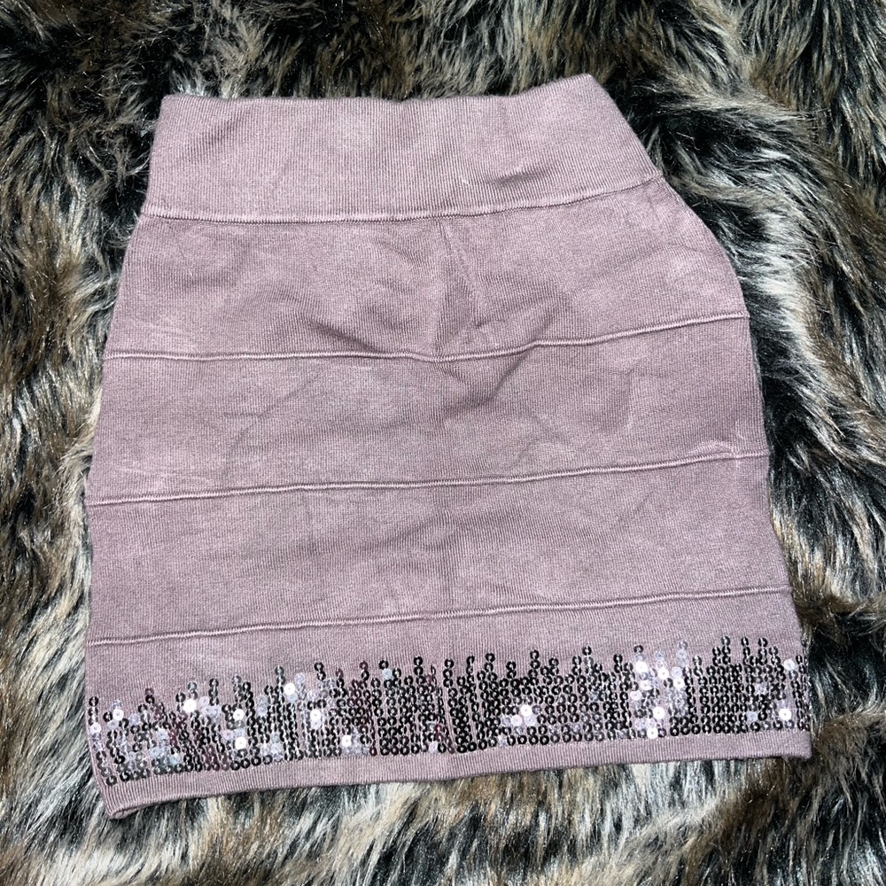 2b bebe brown sequin skirt size small
